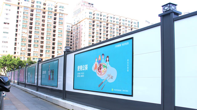 深圳南山東濱路鋼結構烤漆圍擋安裝項目