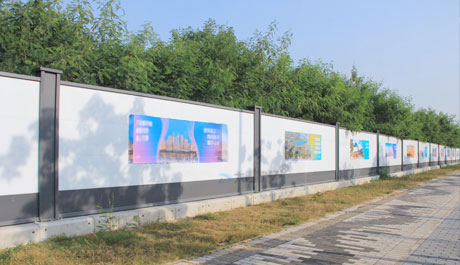 大通建材鋼圍擋、pvc圍擋符合深圳市政府統一標準的圍擋，美觀環保、安全穩固。